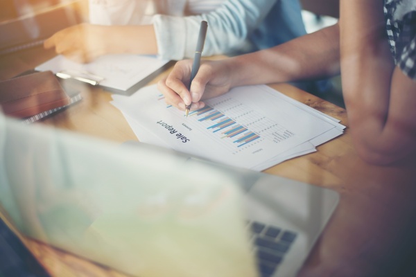 business-team-meeting-analysis-financial-chart-tog-MQYA7YM-min