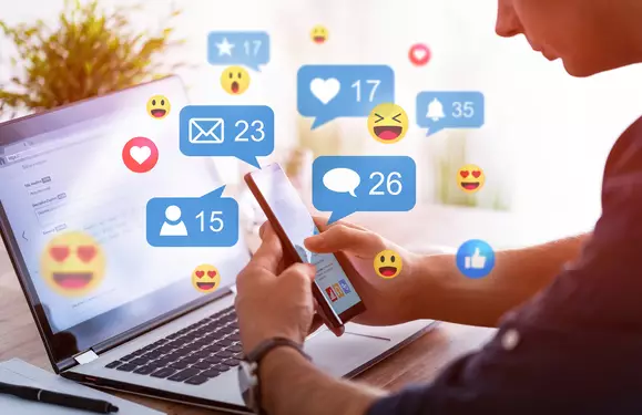 RedesSociais
